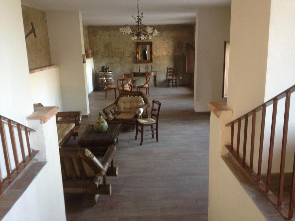L'Anticocasale Guest House Altomonte Ngoại thất bức ảnh
