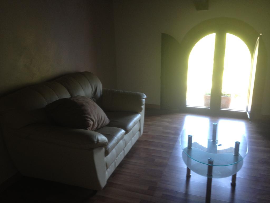 L'Anticocasale Guest House Altomonte Phòng bức ảnh